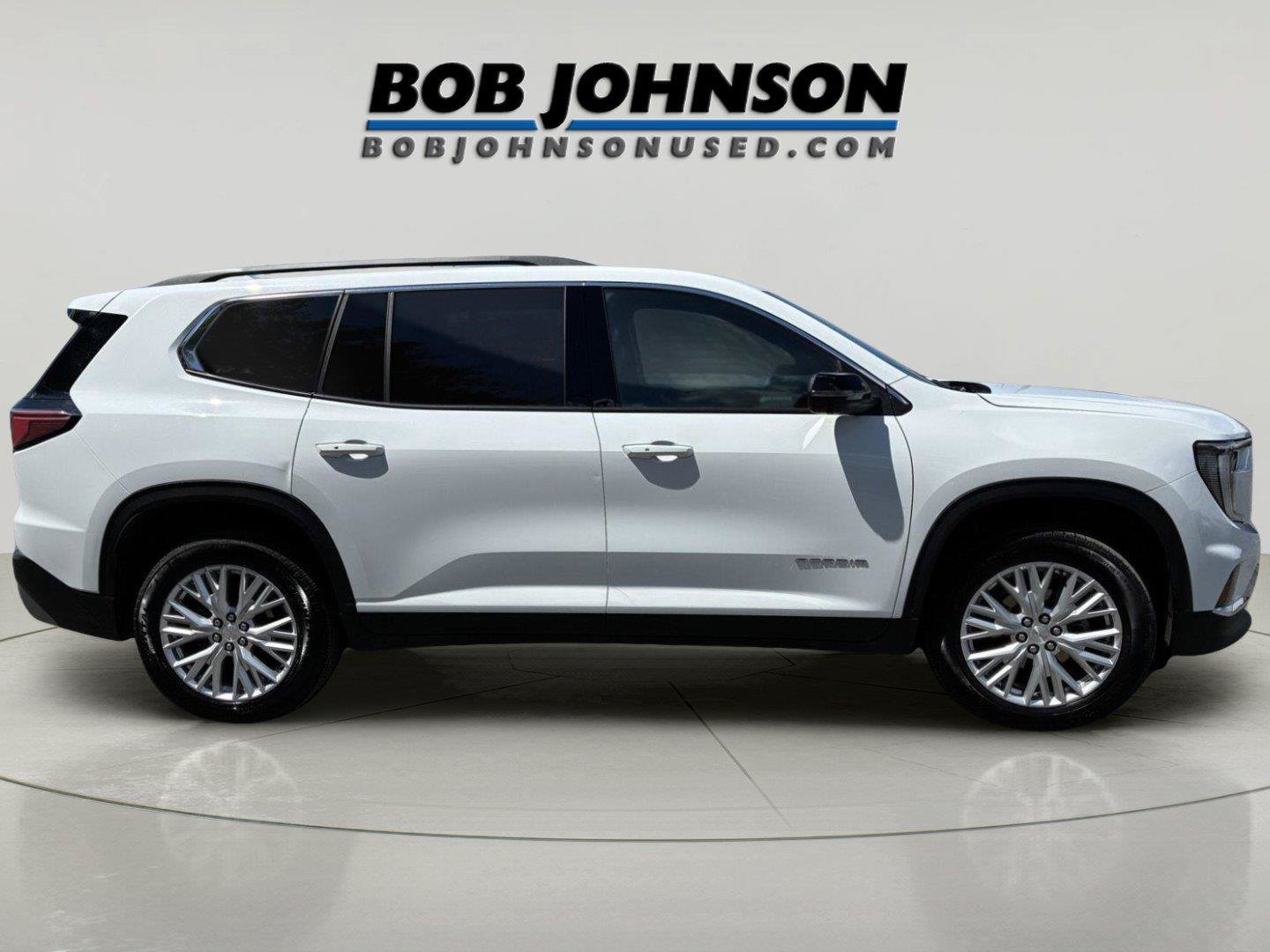 Used 2025 GMC Acadia Elevation w/ Elevation Premium Package AWD/4WD image 8