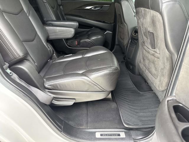 Used 2020 Cadillac Escalade Platinum AWD/4WD image 26