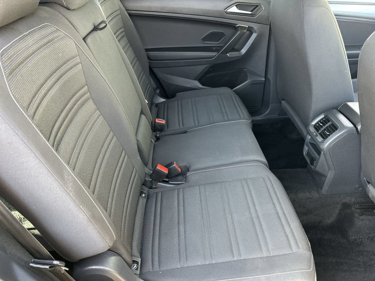 Used 2024 Volkswagen Tiguan S FWD image 10