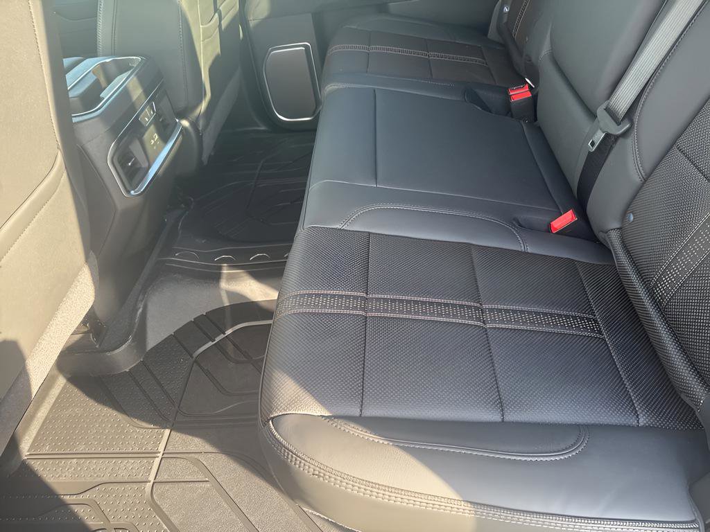 New 2026 Chevrolet Silverado 1500 High Country w/ High Country Premium Package image 37