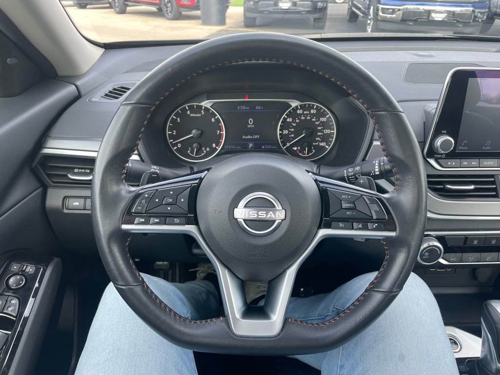 Used 2024 Nissan Altima 2.5 SR FWD image 22