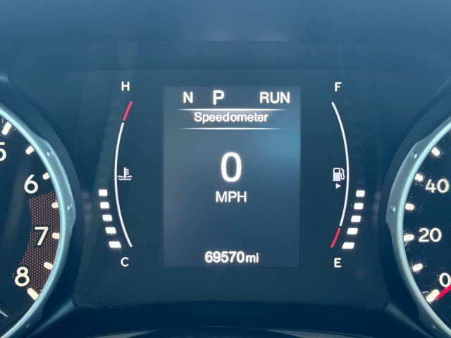 Used 2021 Jeep Compass Latitude w/ Sun and Sound Group AWD/4WD image 12