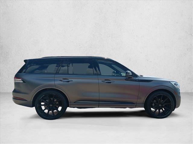 Used 2024 Lincoln Aviator Black Label AWD/4WD image 4