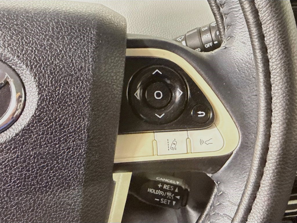 Used 2016 Toyota Prius Four Touring FWD image 14