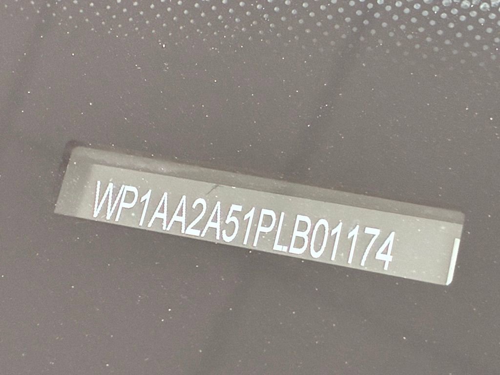 Used 2023 Porsche Macan w/ Premium Package Plus image 53