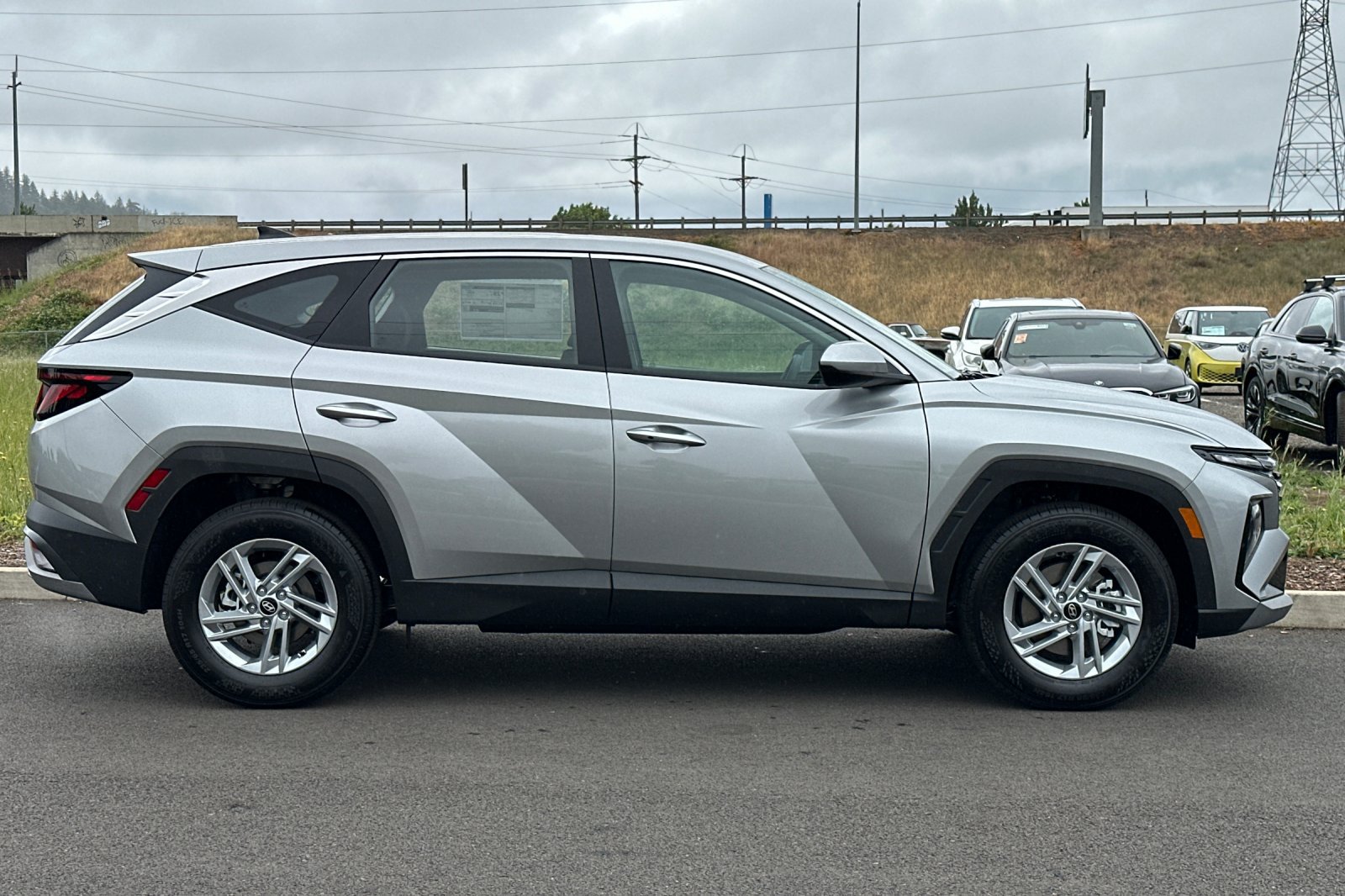 New 2026 Hyundai Tucson SE FWD image 2