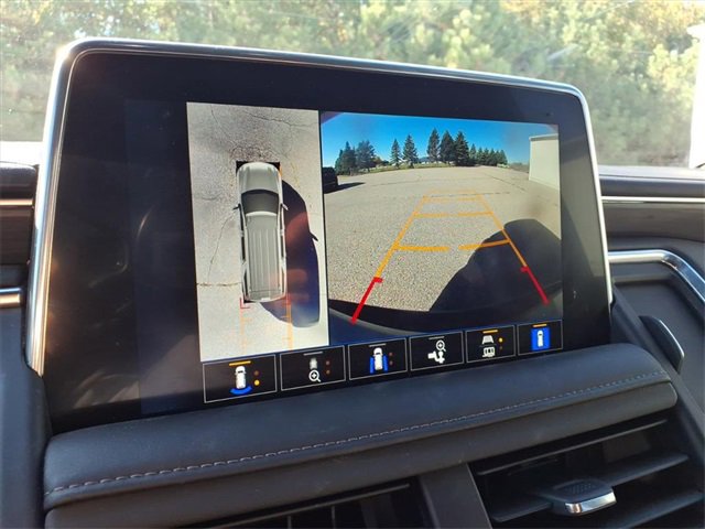 Used 2024 Chevrolet Suburban Z71 w/ Luxury Package image 20