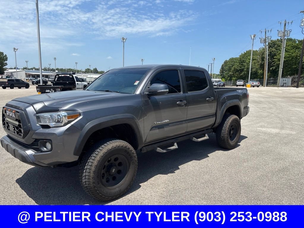 Used 2021 Toyota Tacoma TRD Off-Road AWD/4WD image 3