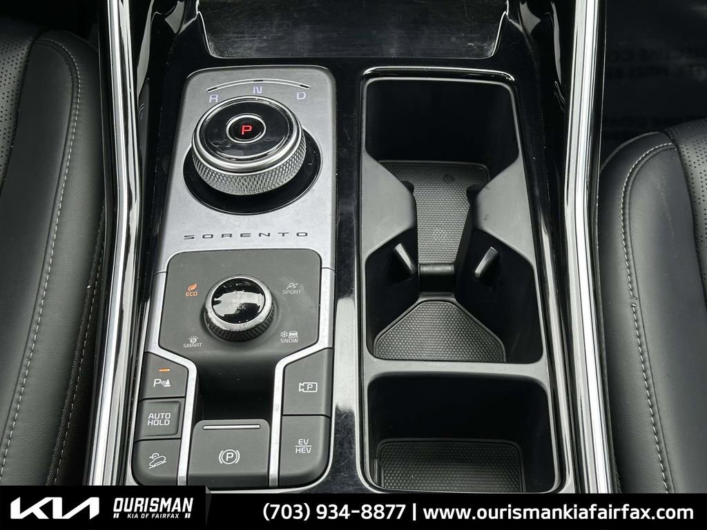 Used 2022 Kia Sorento SX w/ Panoramic Sunroof Package image 8