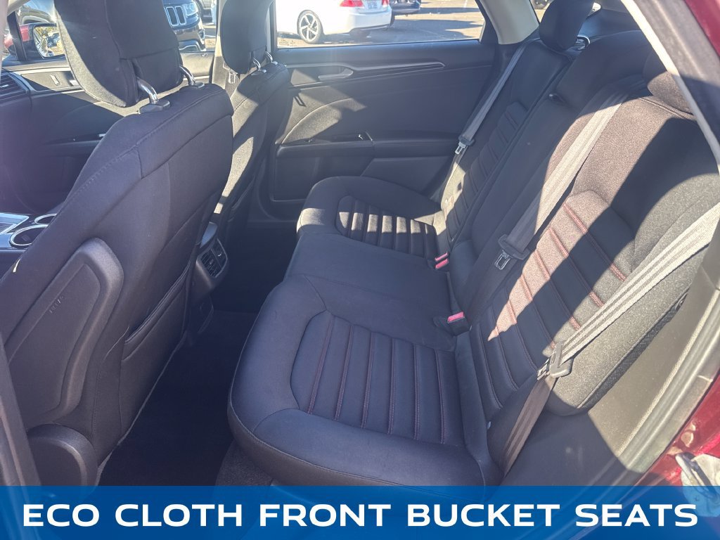 Used 2013 Ford Fusion SE FWD image 26