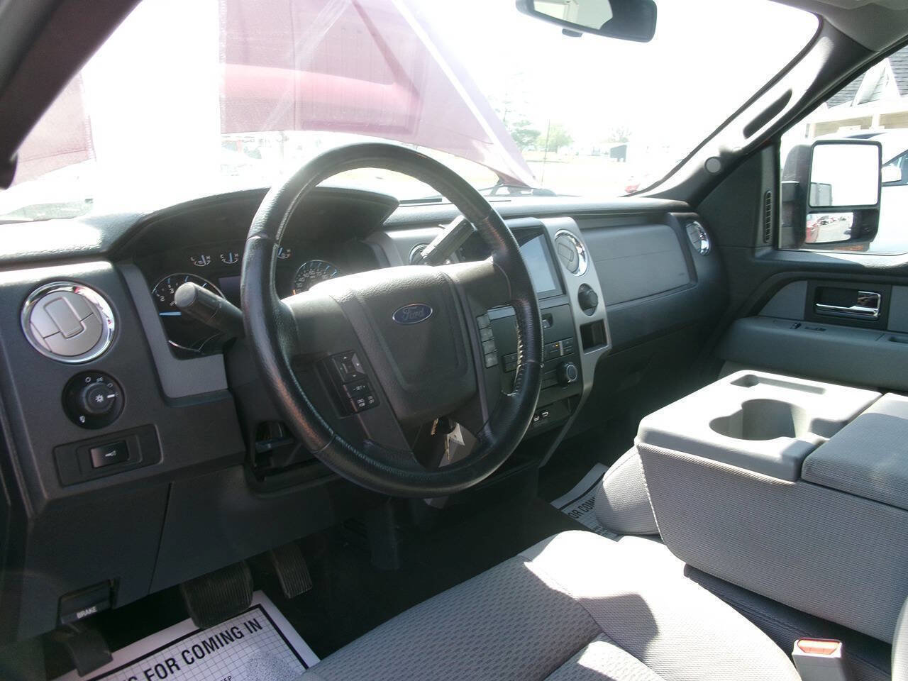 Used 2012 Ford F150 XLT w/ XLT Chrome Pkg AWD/4WD image 16