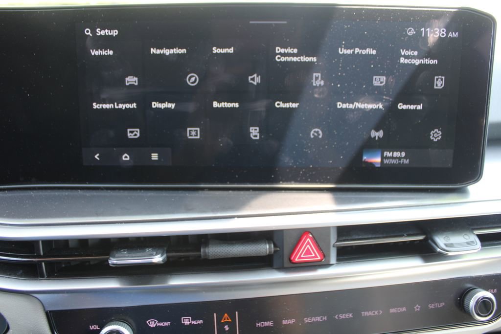 Certified 2025 Kia Sorento S w/ Panoramic Sunroof Package FWD image 49