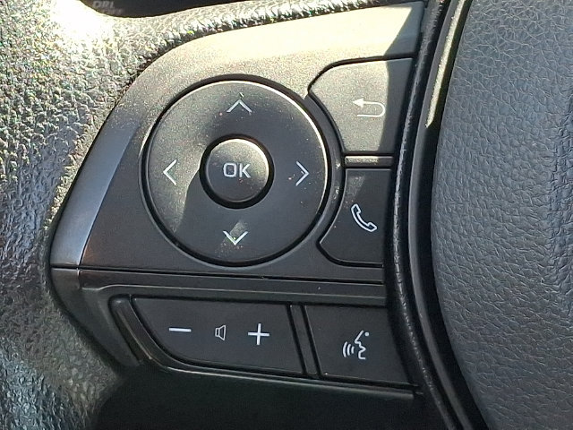 Used 2022 Toyota RAV4 XLE AWD/4WD image 19
