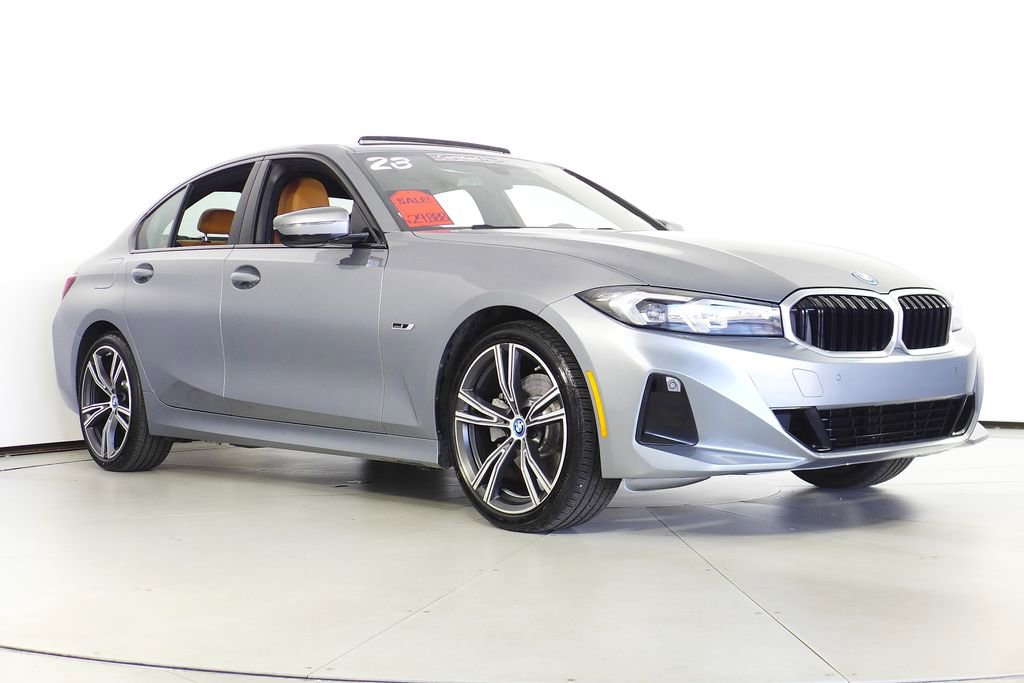 Certified 2023 BMW 330e w/ Driving Assistance Package image 4