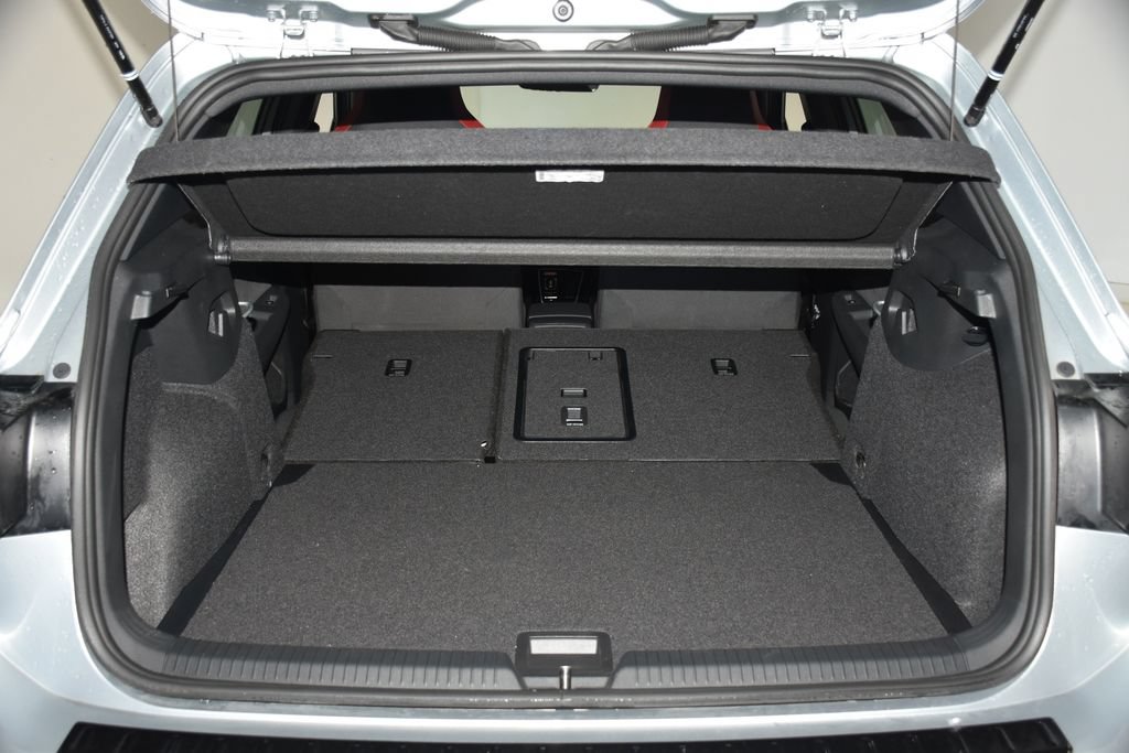 Used 2025 Volkswagen GTI S FWD image 30