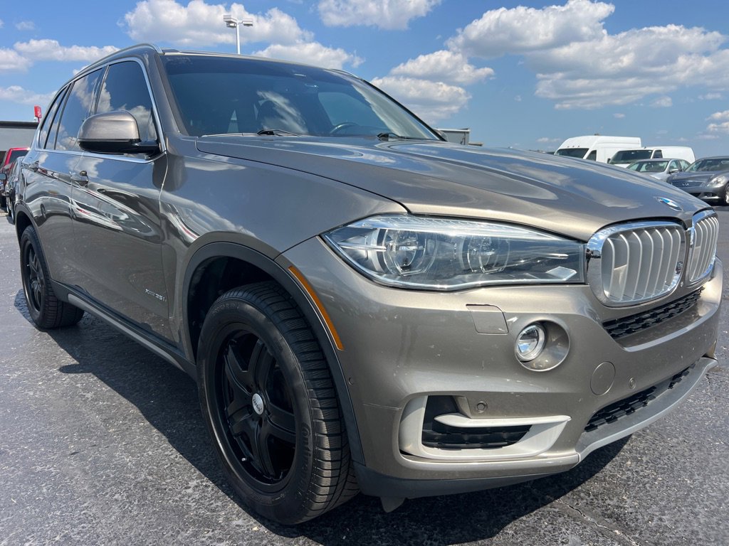 Used 2017 BMW X5 xDrive35i image 1