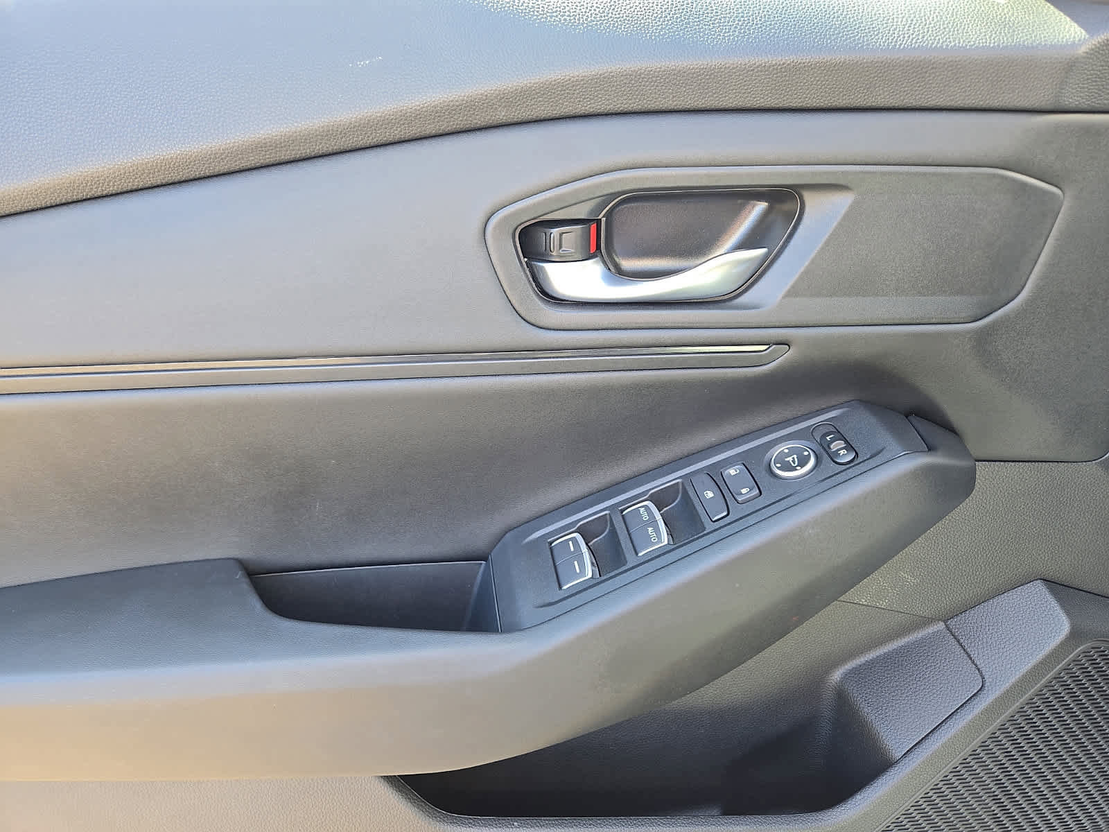 Certified 2024 Honda Accord EX image 13