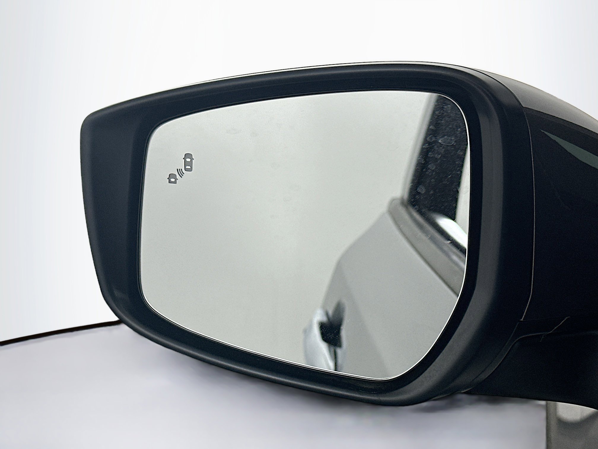 Used 2023 Nissan Leaf S image 16