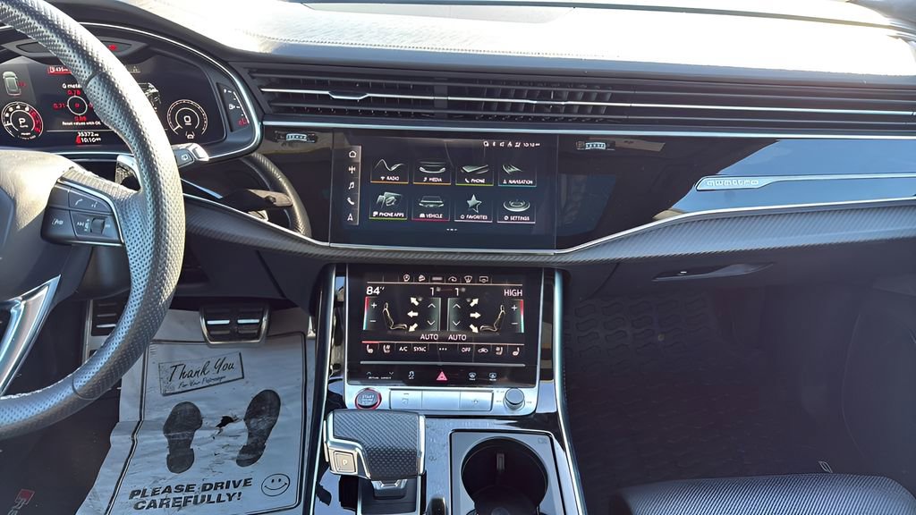 Used 2022 Audi RS Q8 image 11