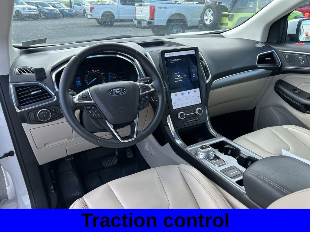 Used 2021 Ford Edge Titanium AWD/4WD image 11