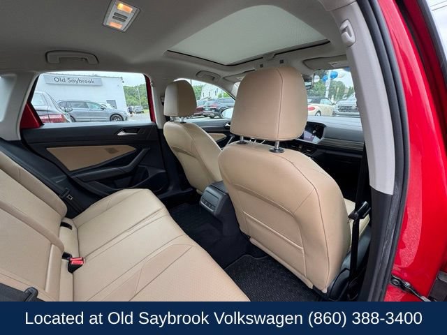 Used 2019 Volkswagen Jetta SEL w/ Cold Weather Package FWD image 23