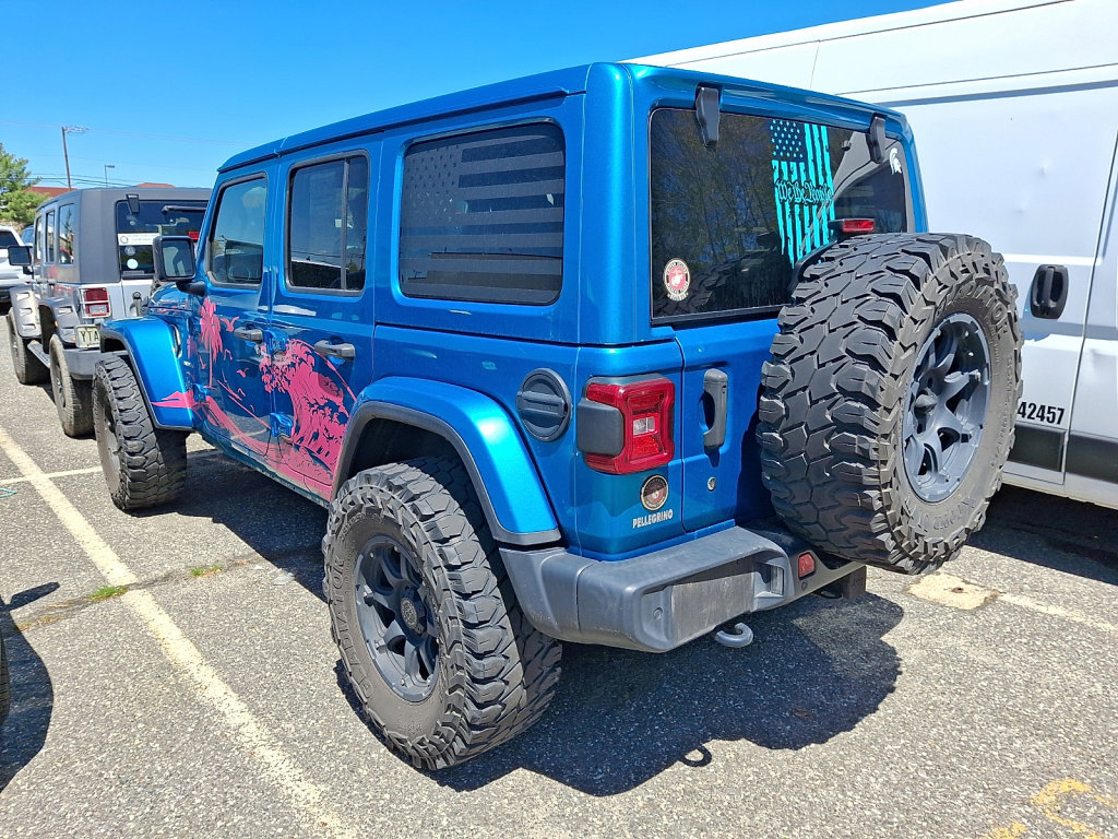 Used 2020 Jeep Wrangler Unlimited Sahara AWD/4WD image 4