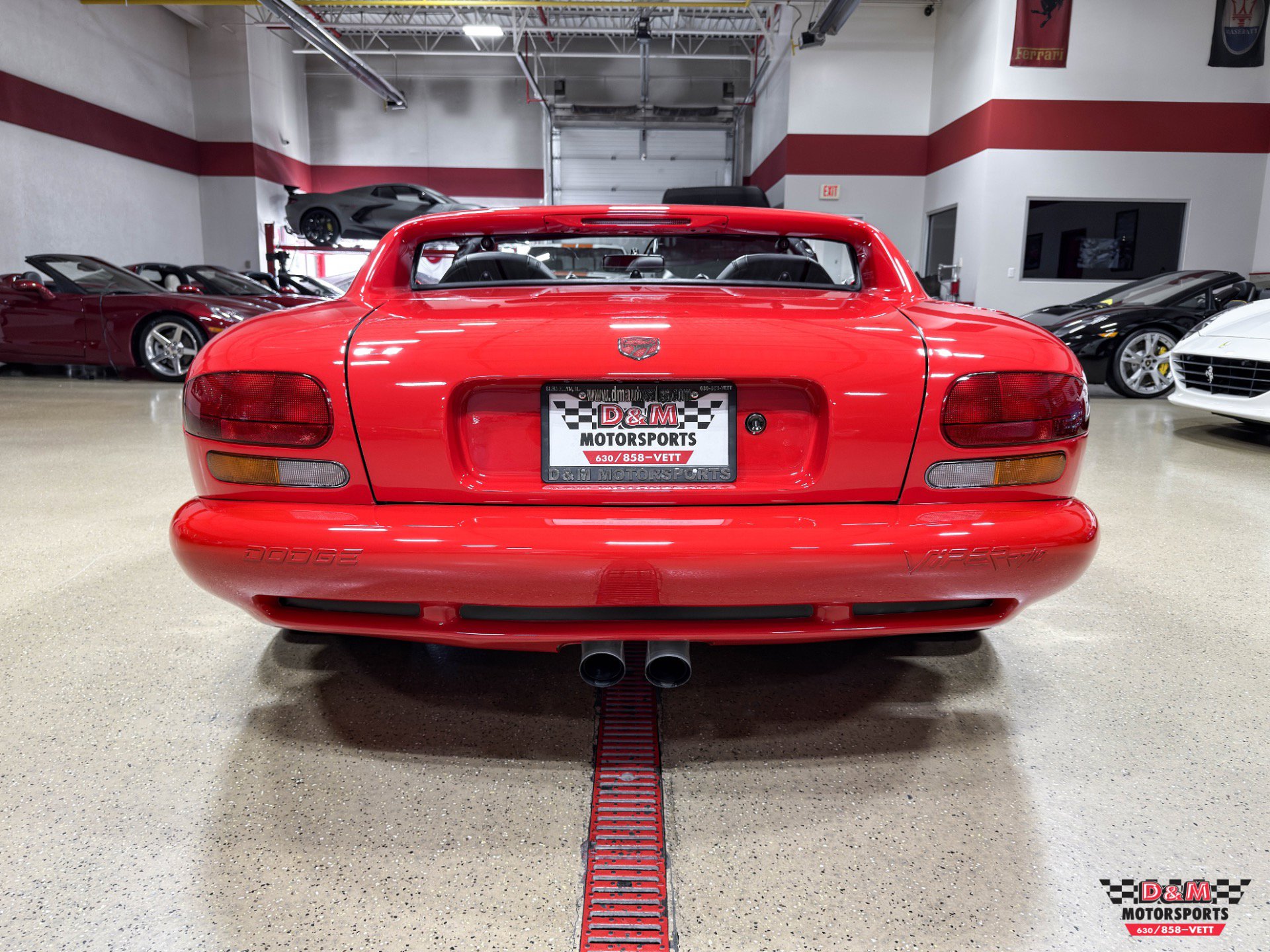 Used 2000 Dodge Viper RT/10 RWD image 4