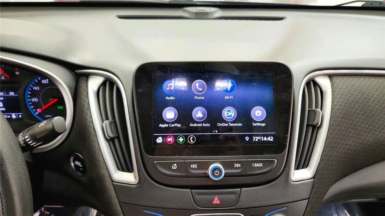 Used 2019 Chevrolet Malibu LS w/ Driver Confidence Package FWD image 24