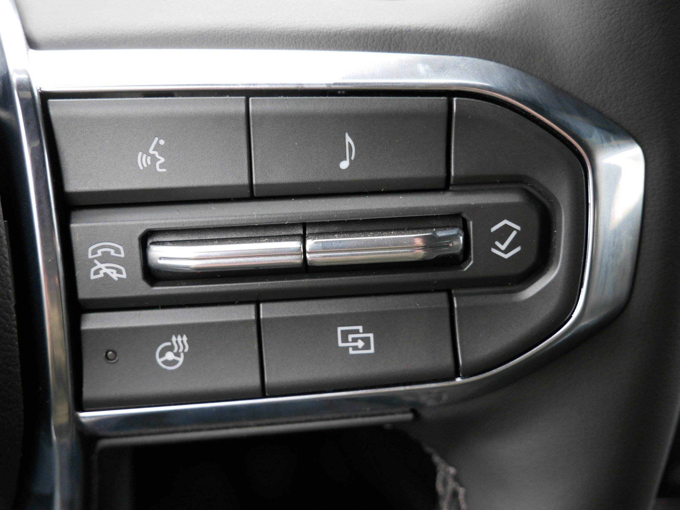 New 2026 GMC Yukon Elevation image 23