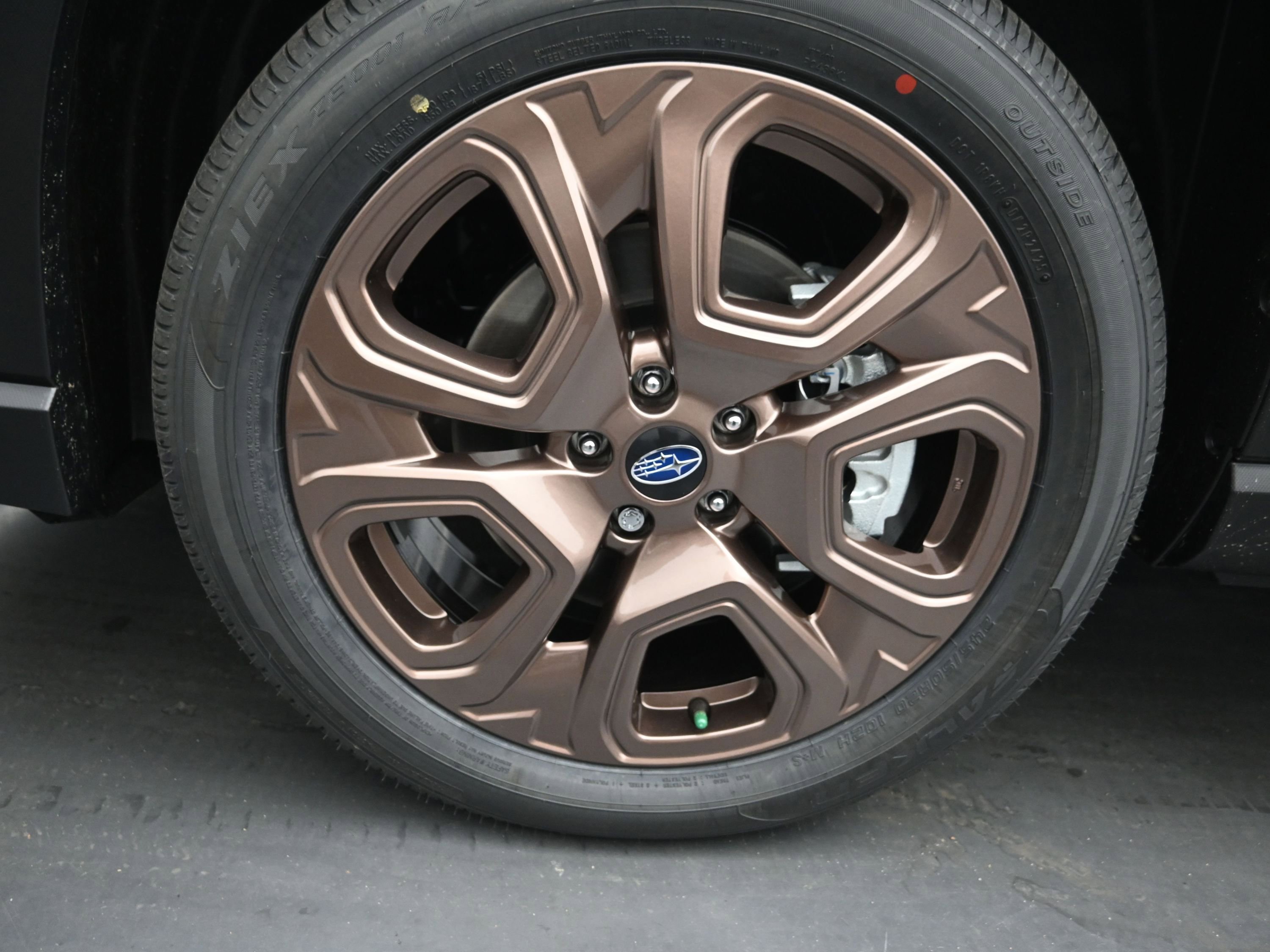 New 2025 Subaru Ascent Bronze Edition image 9