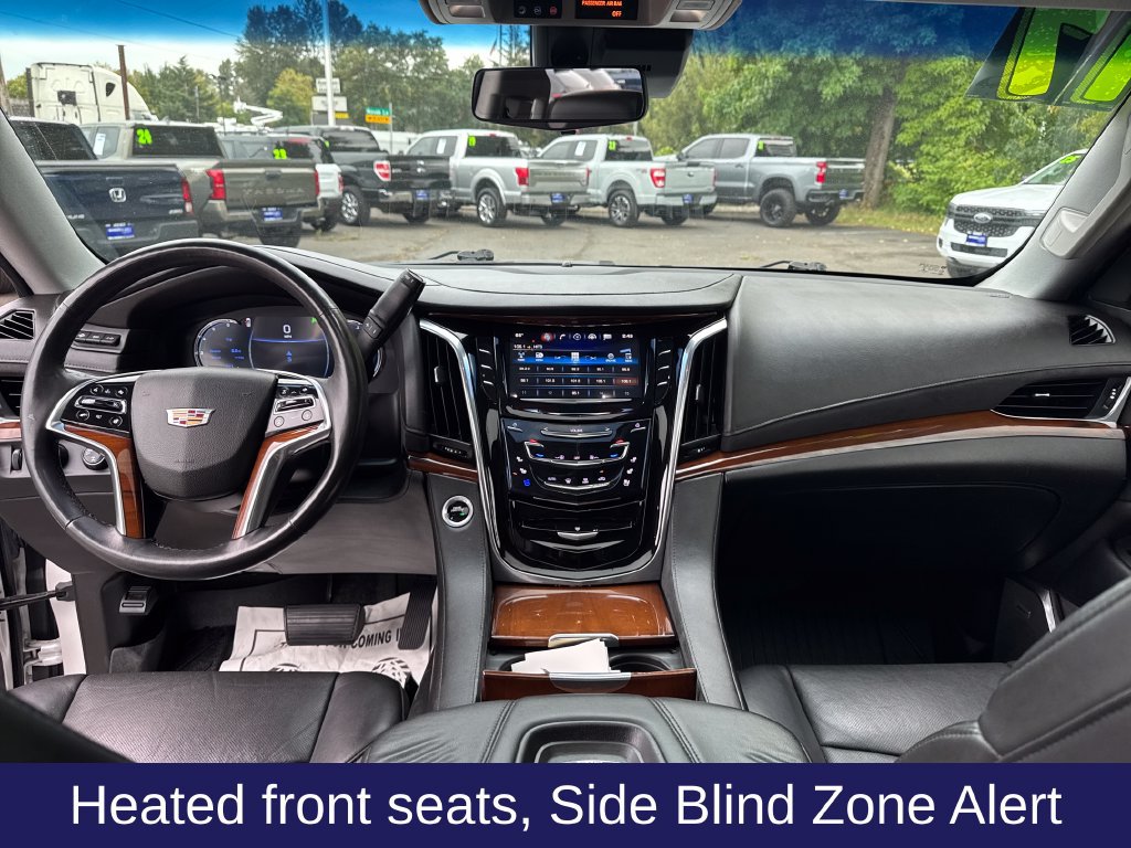 Used 2017 Cadillac Escalade Luxury AWD/4WD image 15