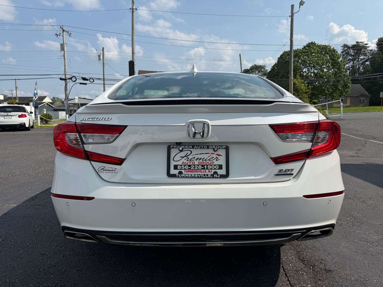 Used 2018 Honda Accord Touring image 6