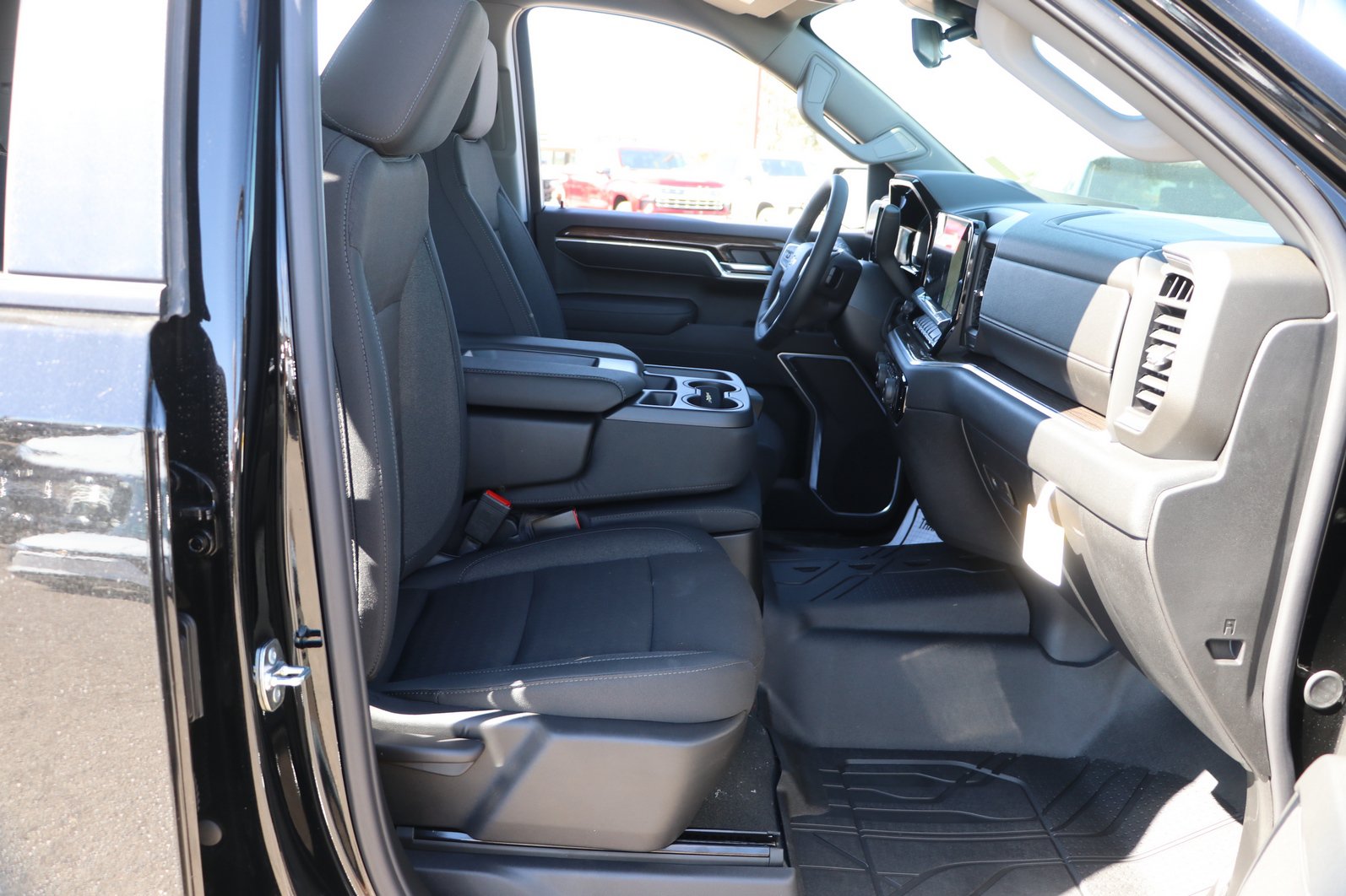 New 2026 Chevrolet Silverado 1500 RST w/ RST Select Package AWD/4WD image 32