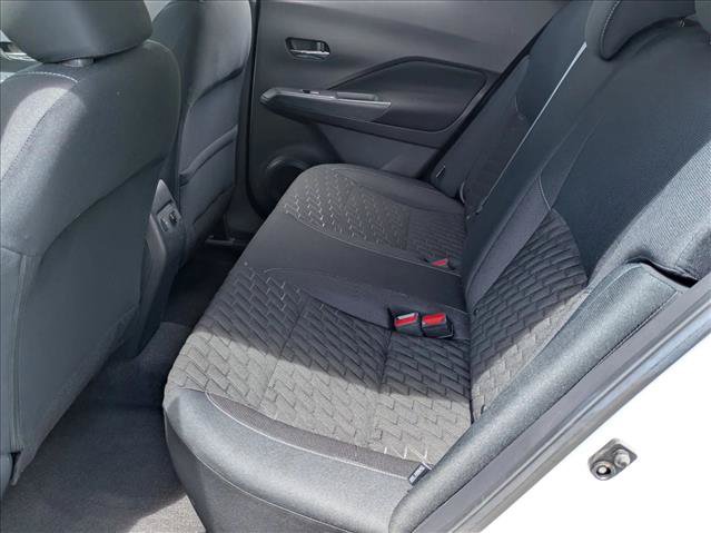 Certified 2023 Nissan Kicks SV FWD image 17