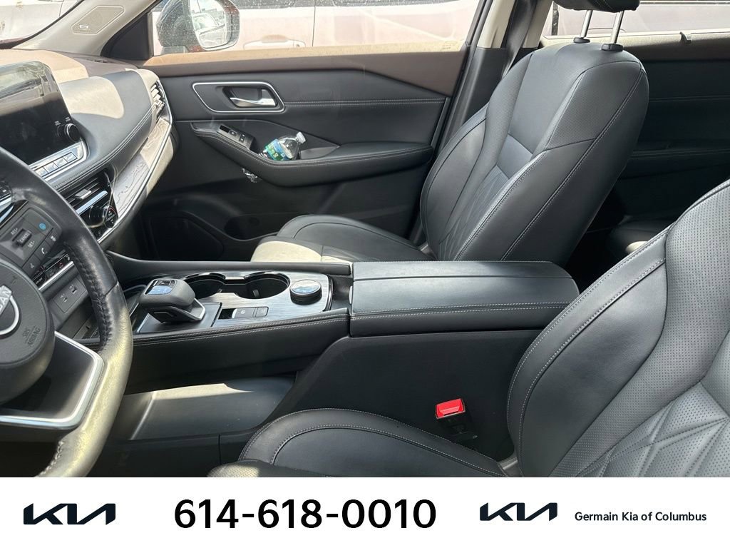 Used 2022 Nissan Rogue Platinum w/ Head-Up Display Package image 10