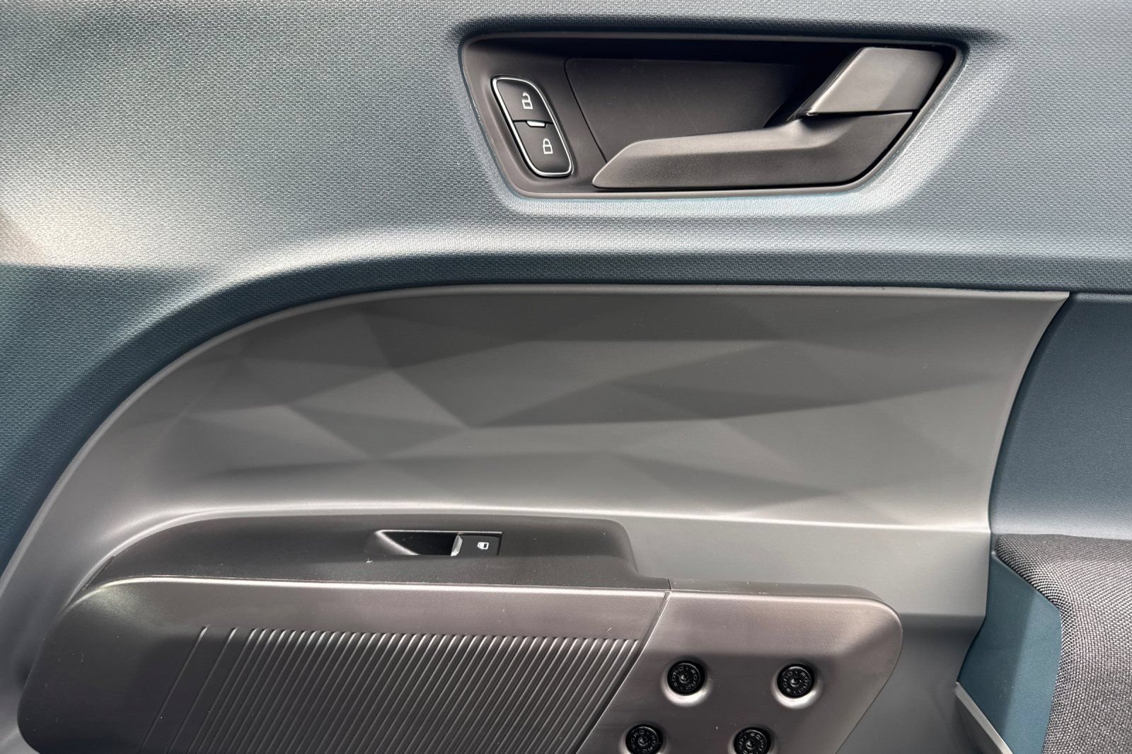 New 2026 Ford Maverick XL FWD image 18