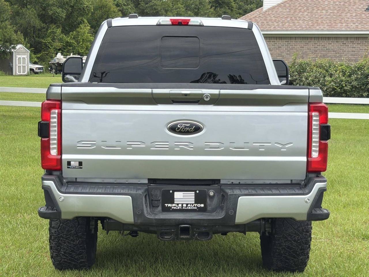 Used 2023 Ford F350 Lariat w/ Black Appearance Package AWD/4WD image 6