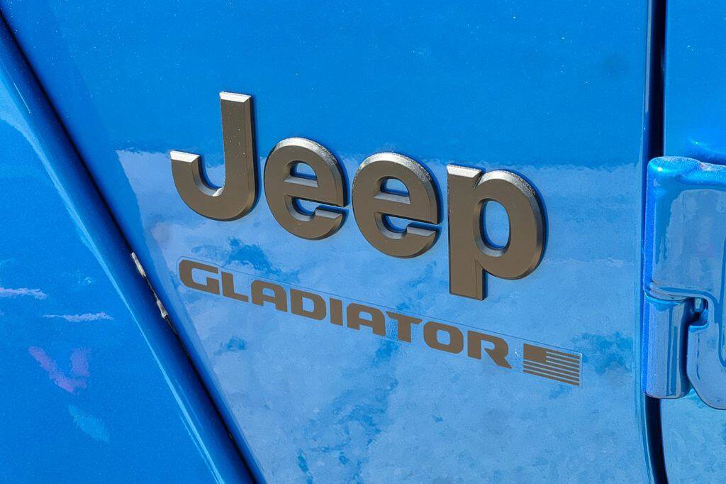 New 2026 Jeep Gladiator Sport AWD/4WD image 6
