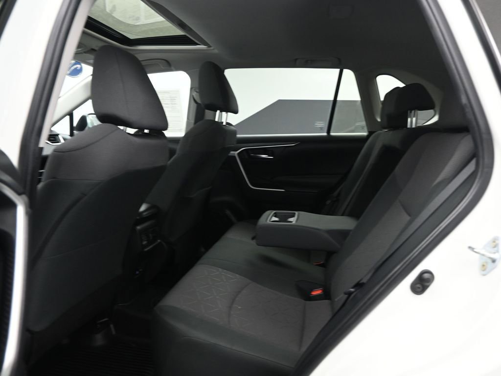 Used 2024 Toyota RAV4 XLE image 19