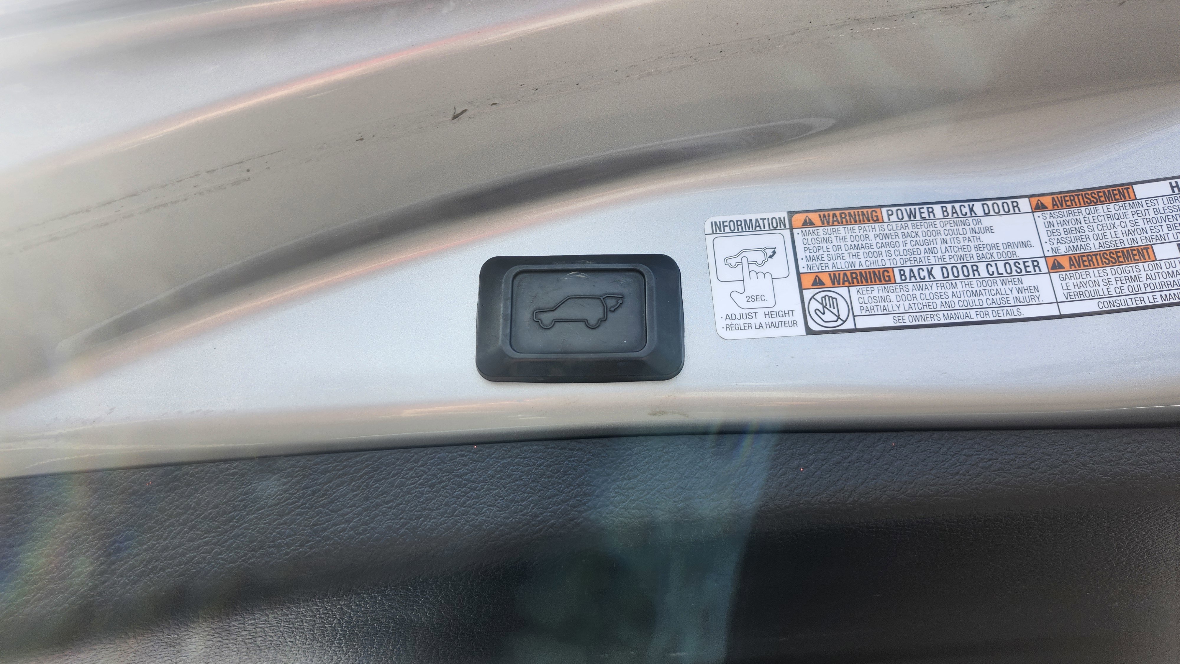 Used 2016 Toyota RAV4 Limited image 22