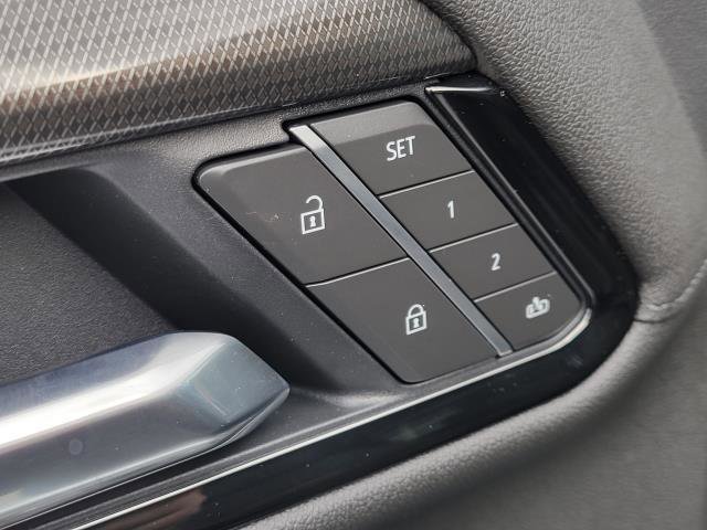 New 2026 GMC Sierra 2500 AT4 w/ AT4 Premium Plus Package image 7