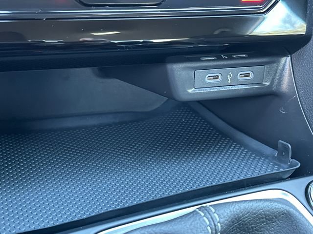 Used 2025 Volkswagen Jetta Sport image 24