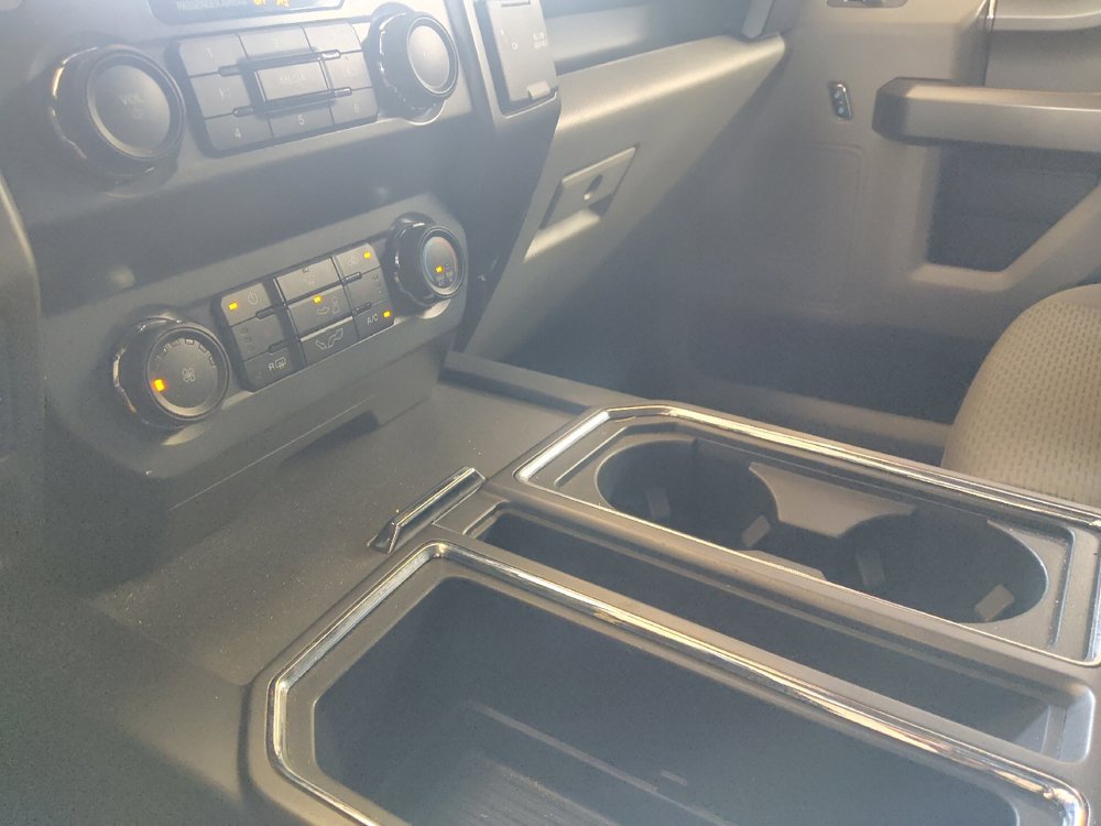 Used 2019 Ford F150 XLT w/ Equipment Group 302A Luxury AWD/4WD image 26
