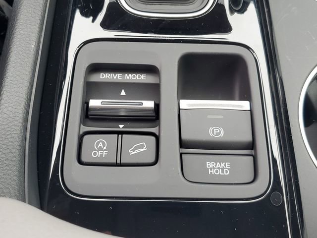 New 2025 Honda Pilot Touring image 37