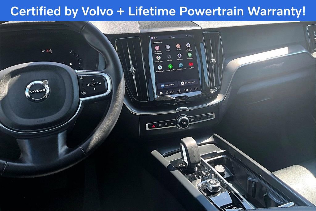 Certified 2025 Volvo XC60 B5 Core image 9