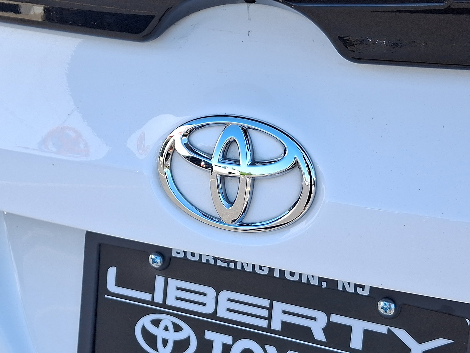 Used 2019 Toyota Corolla SE FWD image 29
