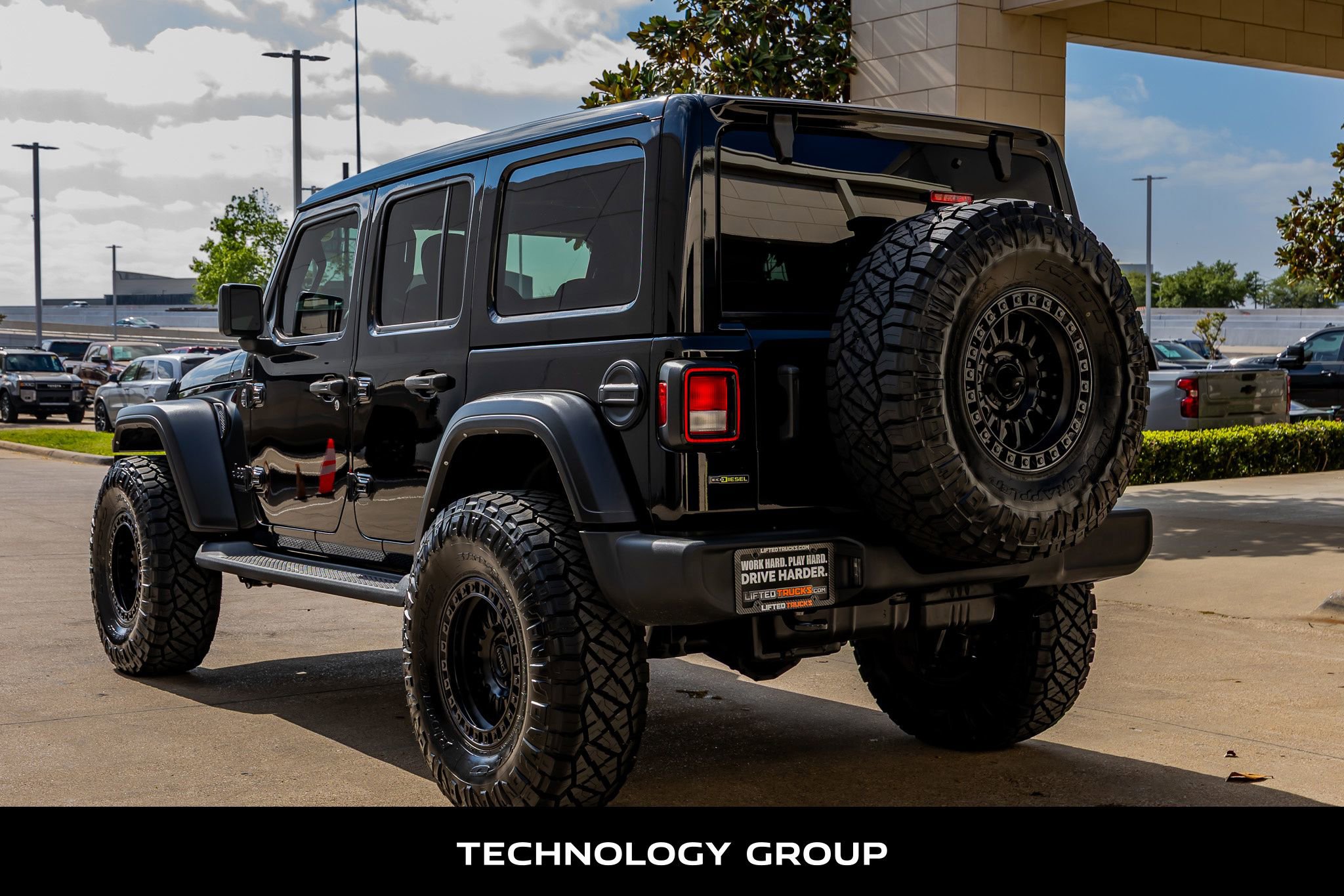 Used 2022 Jeep Wrangler Unlimited Sport w/ Sun And Sound Package image 7