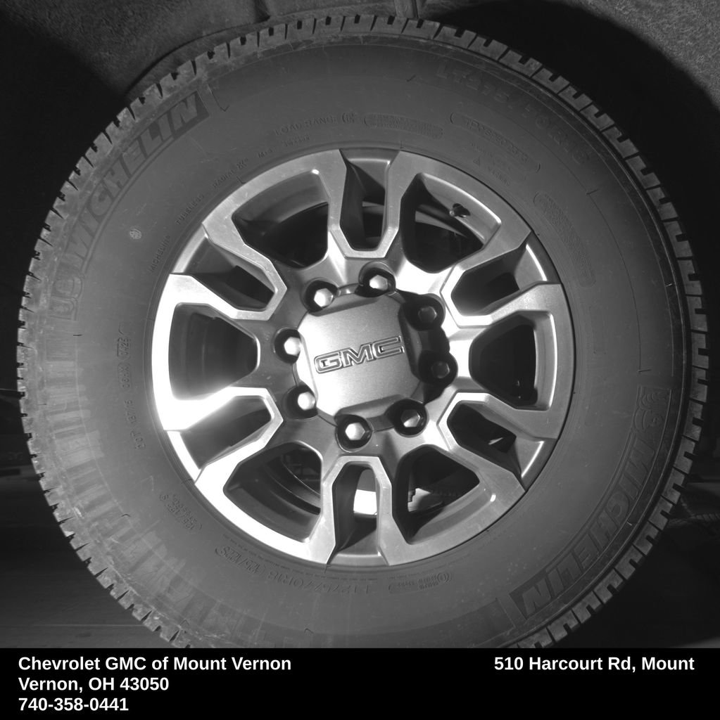Used 2025 GMC Sierra 3500 Pro w/ 1SA Pro Safety Plus Package AWD/4WD image 15