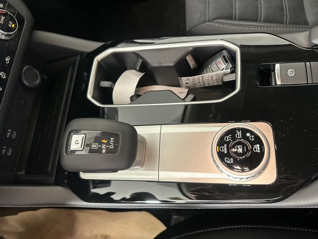 New 2026 Mitsubishi Outlander SE AWD/4WD image 33