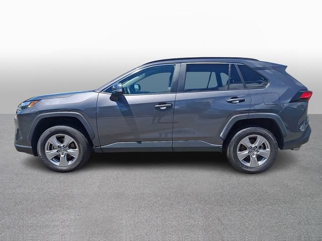Used 2025 Toyota RAV4 XLE AWD/4WD image 7